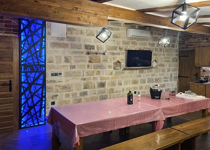 La Vie בית נופש זאדאר